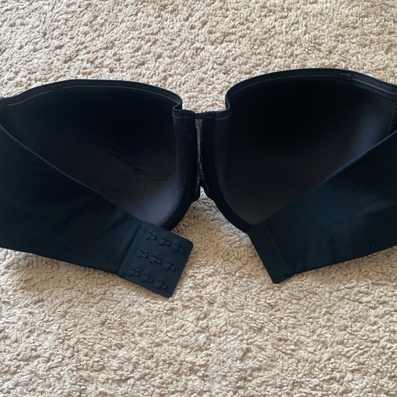 Spanx Bra-cha-cha Strapless Bra - Picture 3 of 5